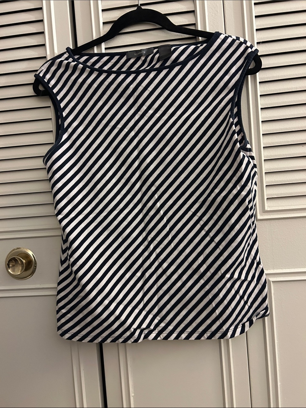 Women's tank top made by Liz Claiborne